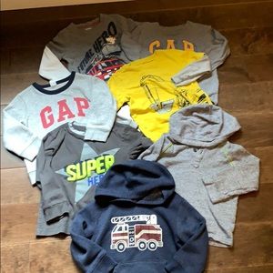 7 long sleeves shirts , size 3T.